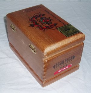 Vintage Wood Cigar Box, A. Fuentes Flor Fina 8-5-8