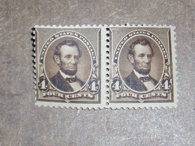 Sale 74% Off, Vintage Mint USA Stamps, Scott 222 Pair, Abraham Lincoln