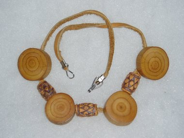 Necklace/Choker, Deerskin Leather, Heartwood & Ceramic Bead