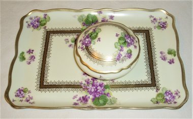PMF Tray and Covered Dish, Violets