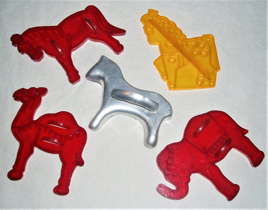 Vintage Cookie Cutters, Large Animals, Horses, Camel, Elephant