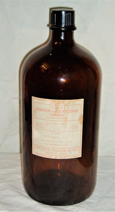 Gallon Brown Bottle, Pharmacy RX Apothecary, Digitalin and Strychnine, Empty