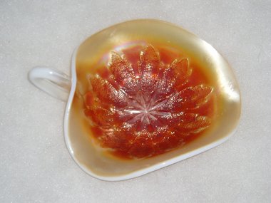 Vintage Carnival Glass, Peach Opalescent Leaf Rays Nappy by Dugan