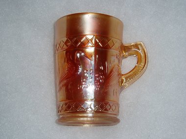 Vintage Carnival Glass, Stork and Rushes, Mug