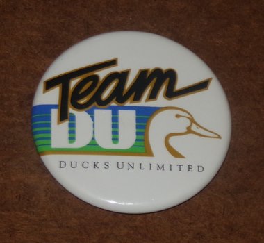 Ducks Unlimited Pinback, Team DU