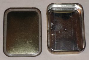Vintage Tobacco Tin, Niemeyer Irish Aromatic