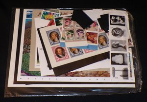 USPS Commemorative Stamp Yearbook 2004, Mint Unused with All Stamps