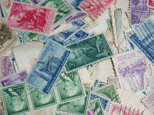 USA Postage Stamp Mixture, 100 Stamps, 1940's-1950's