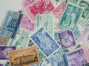 USA Postage Stamp Mixture, 100 Stamps, 1940's-1950's