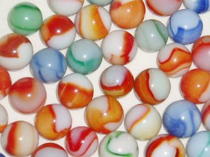 Peltier Marbles, Peltier Rainbo Baseball and Bloodies Types x 30, Mint