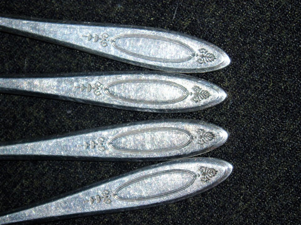 Community Silverplate, "Adam" Salad Fork x 4, Free USA Shipping