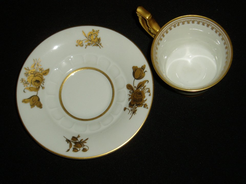 Demitasse Cup Saucer, Heinrich #17184, Gold Floral Filigree