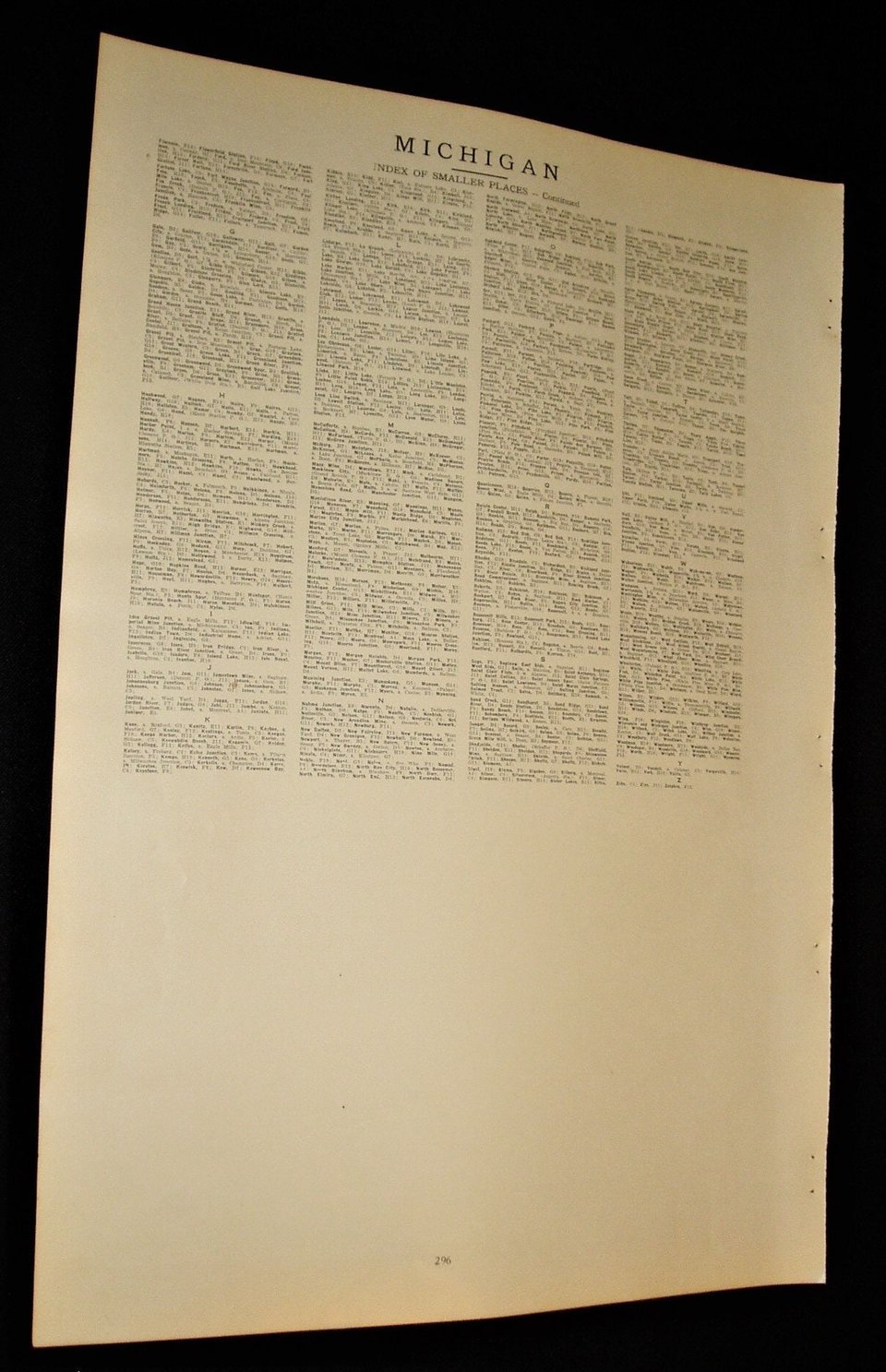 Map Page, Michigan, 1932, Large 13.5" by 19.75" 2 Full Pages
