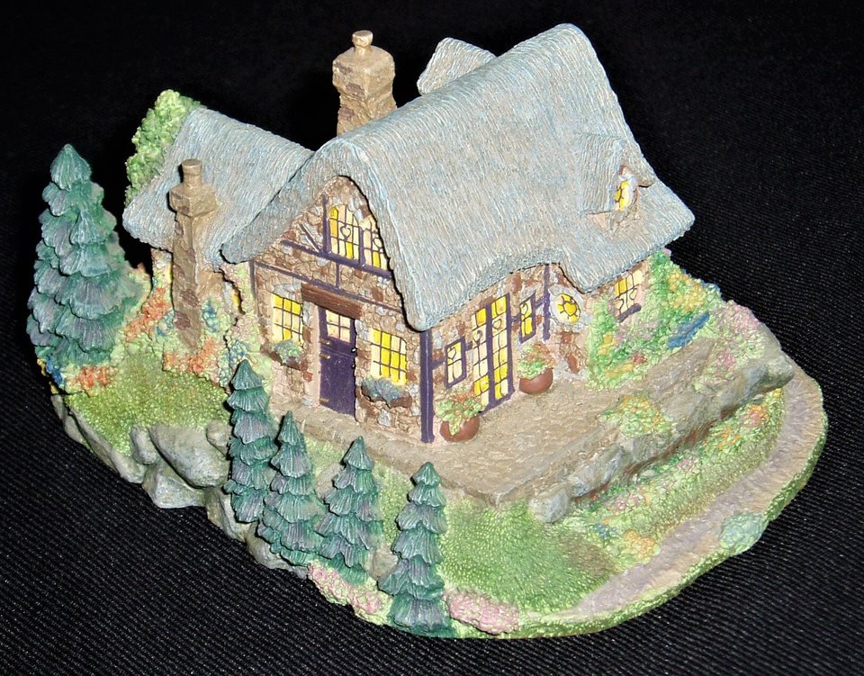 Sweetheart Havencrest Cottage Figurine, Thomas Kinkade, Hawthorn Architectural Register 1995