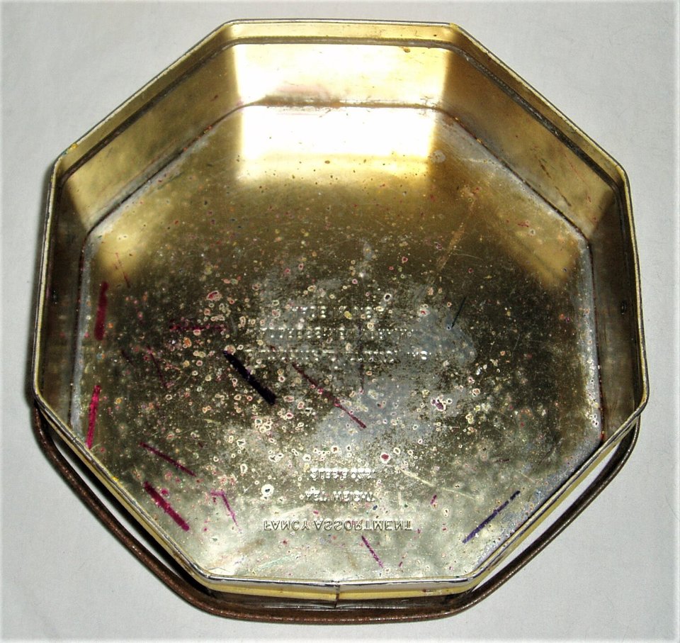 Sunshine Biscuits Liberty Bell Handled Tin
