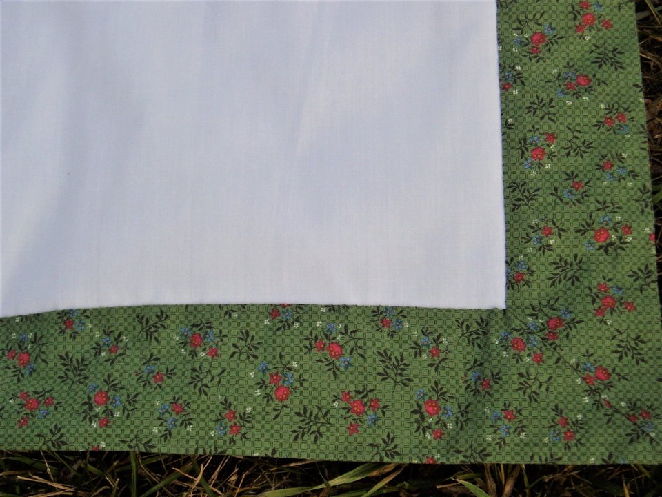 Vintage Quilt Handsewn Handstitched, Embroidered Doe/Fawn Panels
