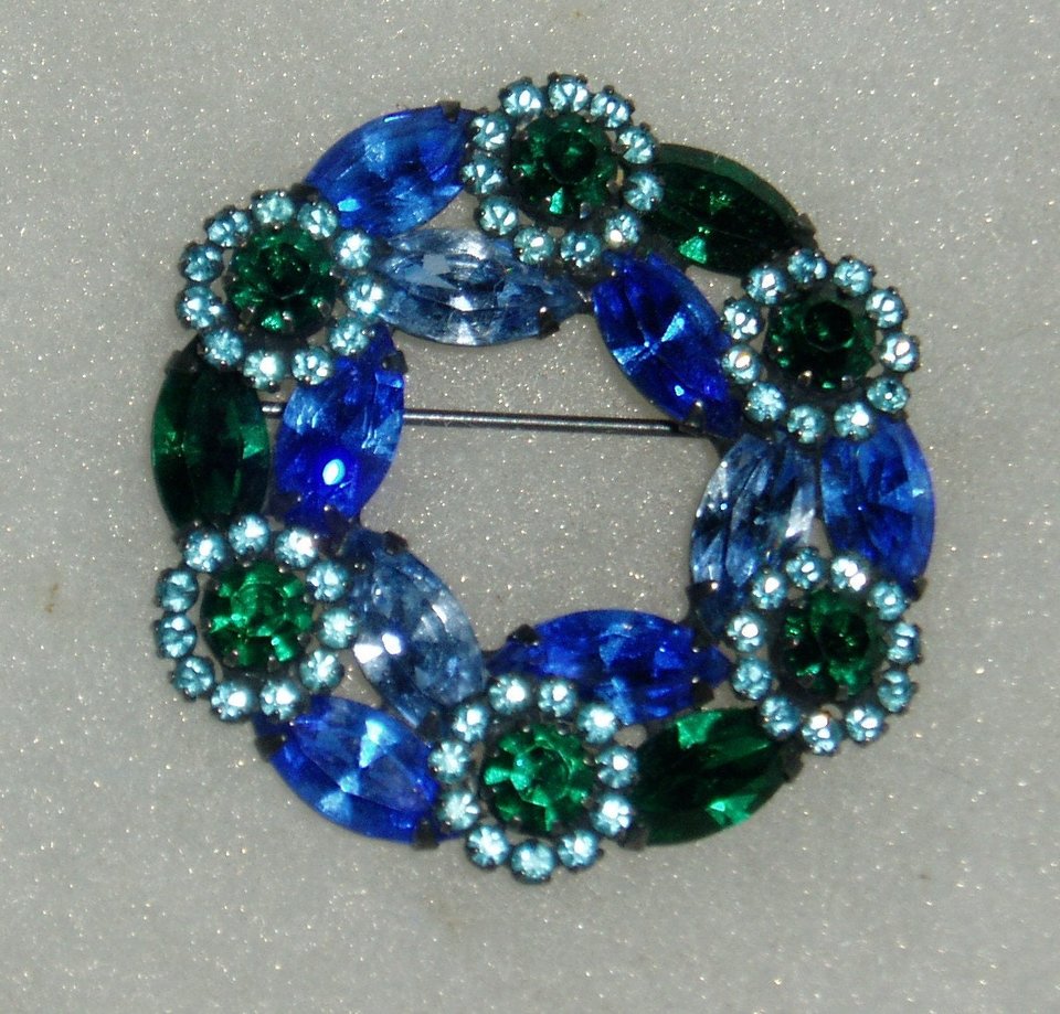 Vintage Weiss Pin Brooch, Signed, Blue-Green-White