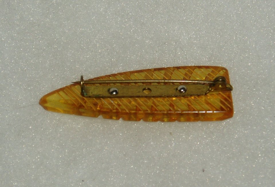 Bakelite Brooch Pin, Art Deco Vintage Carved Applejuice, Rhinestones