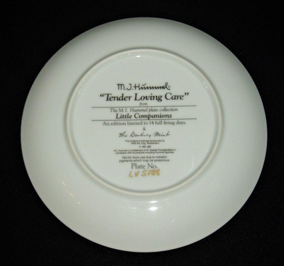 M. I. Hummel Plate, Tender Loving Care