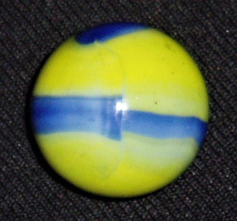 Marble King Cub Scout, Blue Yellow Shooter