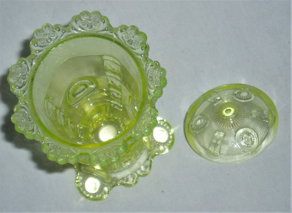 Dewey Parfait, Vaseline Uranium Canary Glass, Greentown