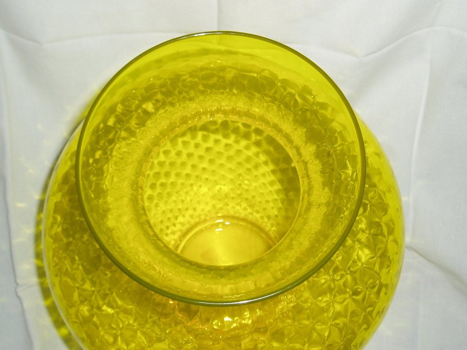 Huge High End Italian Glass Vase, 1950s, Yellow Diamonds