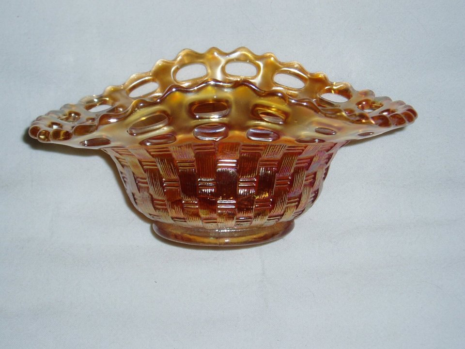 Fenton Blackberry Open Edge Ruffled Hat
