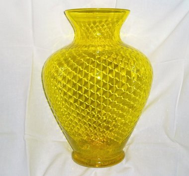 Huge High End Italian Glass Vase, 1950s, Yellow Diamonds