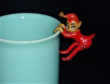 Elf Pixie Glass Hanger Hugger